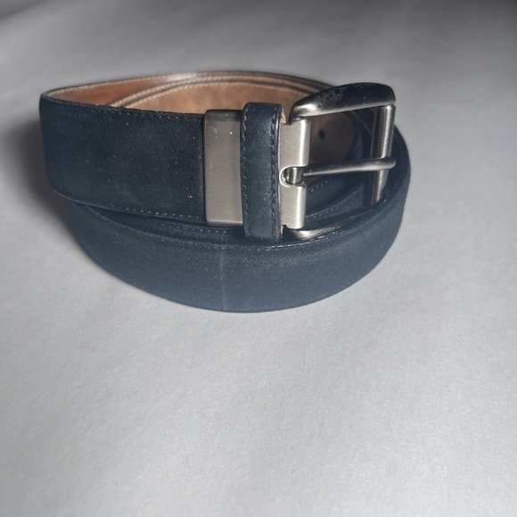 Mezlan men’s made Spain Black Leather Suede work career Belt Has some wear 44 - Picture 1 of 15